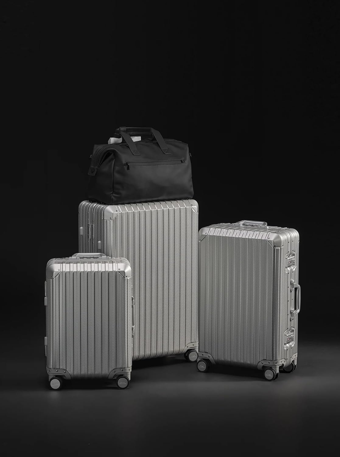 Mvst Luggage Premium All Aluminum Magnesium Carry On 20'' Lightweight Metal,Suitcase with Spinner Wheels Built-in Toiletry Set, Luggage Protector(silvery) (Silver, 20inch)