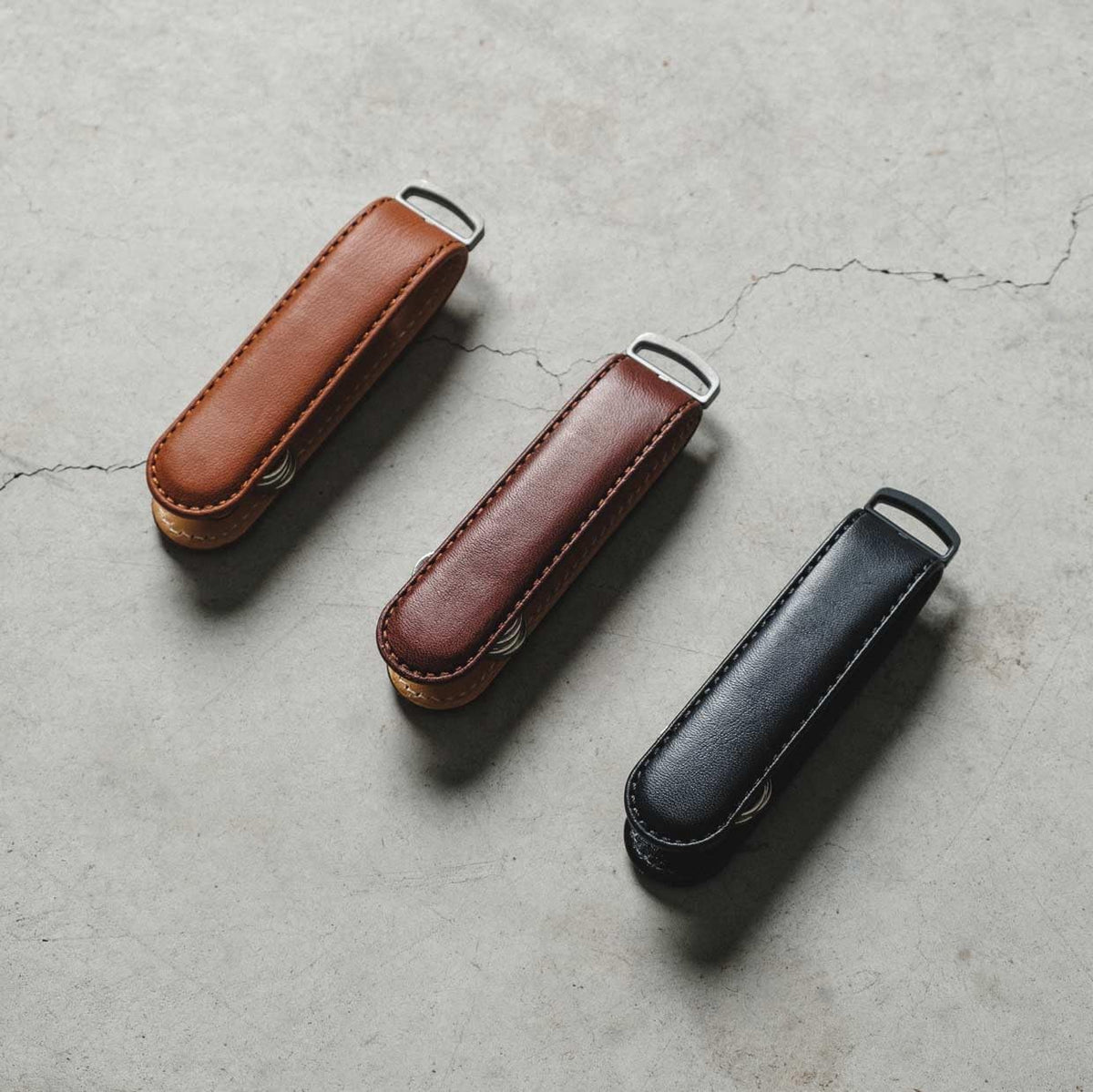 Jibbon Italian Premium Leather Key Organizer - Stylish Key Holder with Marine Grade 316 Stainless Steel, Compact EDC Keychain