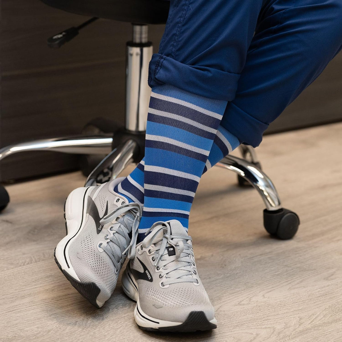 Medical Grade Compression Socks for Men & Women 15-20 mmHg by OrthoSleeve (Blue Argyle, Small)