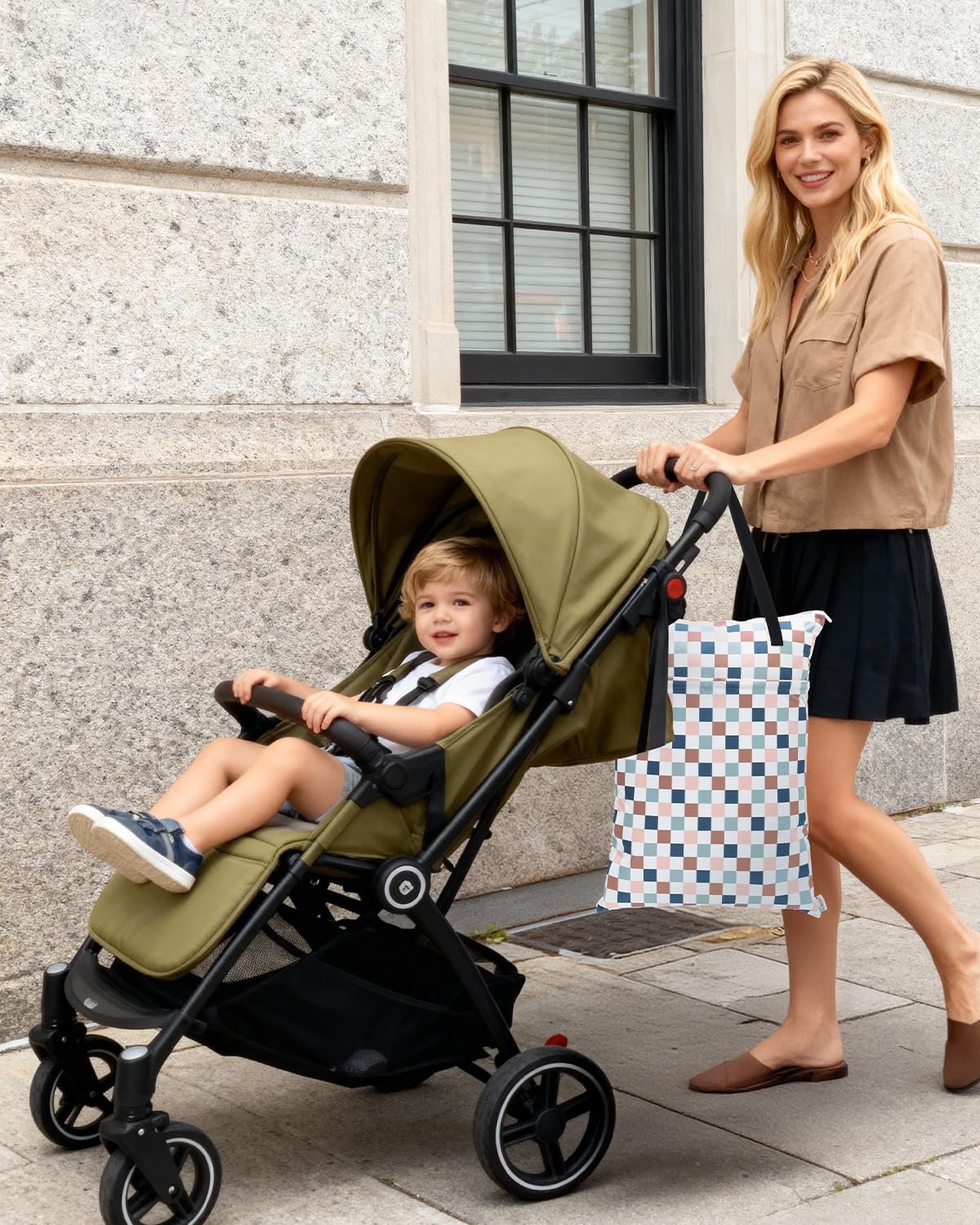 ALVABABY 2 Pack Large Wet Dry Bag Waterproof Hanging Cloth Diaper with Double Zippered Pockets 25x18 inches 2HL02