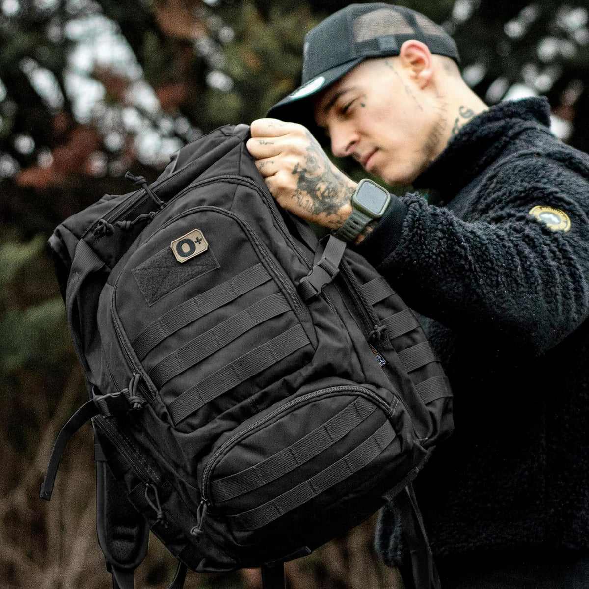 Mardingtop 25L Tactical Backpacks Molle Hiking daypacks for Camping Hiking Military Traveling Motorcycle