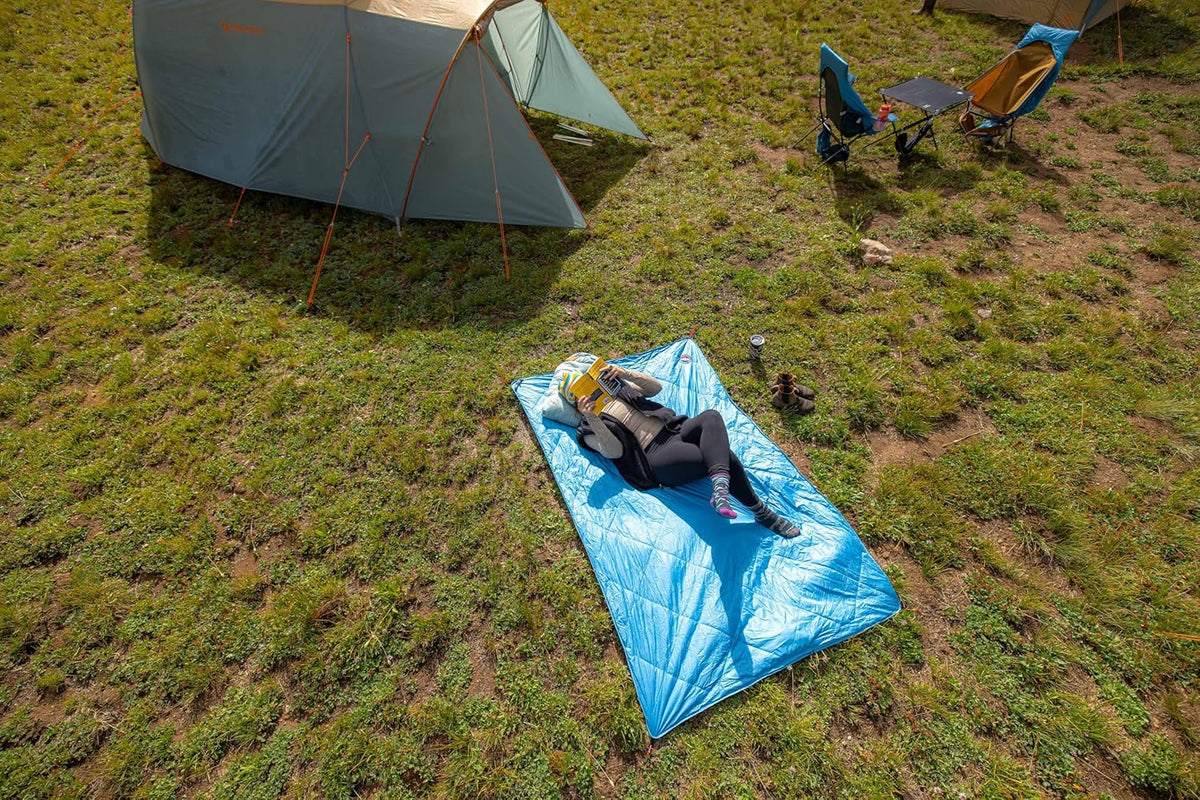 Big Agnes Why Not Picnic Blanket, 90x90 - Waterproof Outdoor Blanket with Insulation, Hidden Pocket & Stuff Sack for Camping, Beach, & Concerts