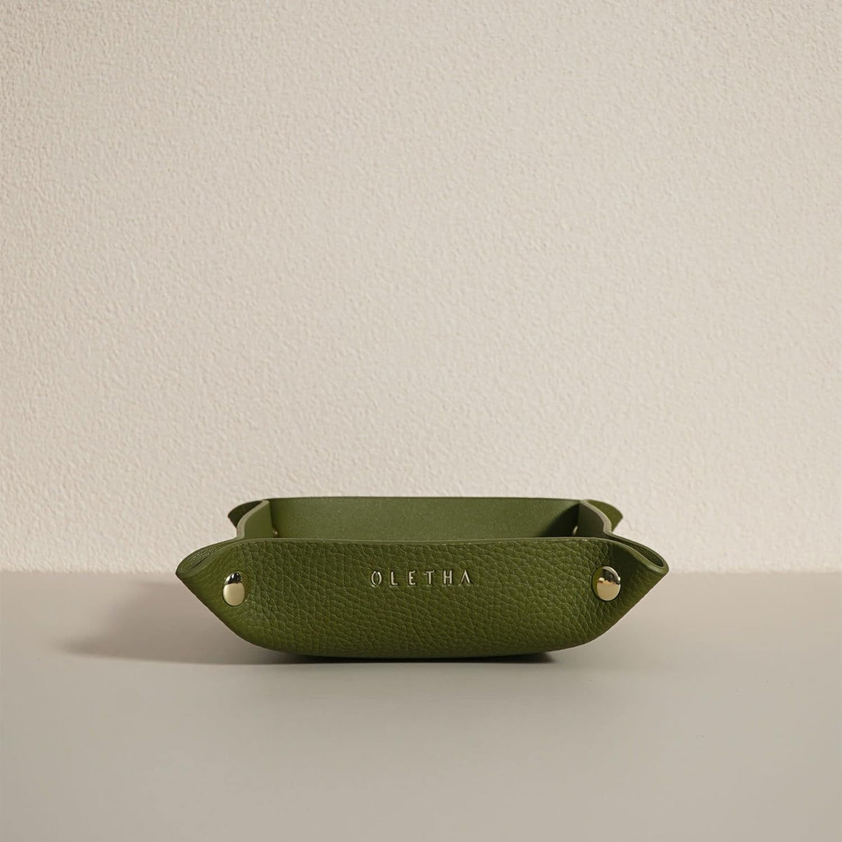 OLETHA Small Foldable Valet Tray - Aesthetic Desk Organizer for Home, Office & Travel - Portable Catch All Bowl for Keys, Jewelry & Essentials - Green