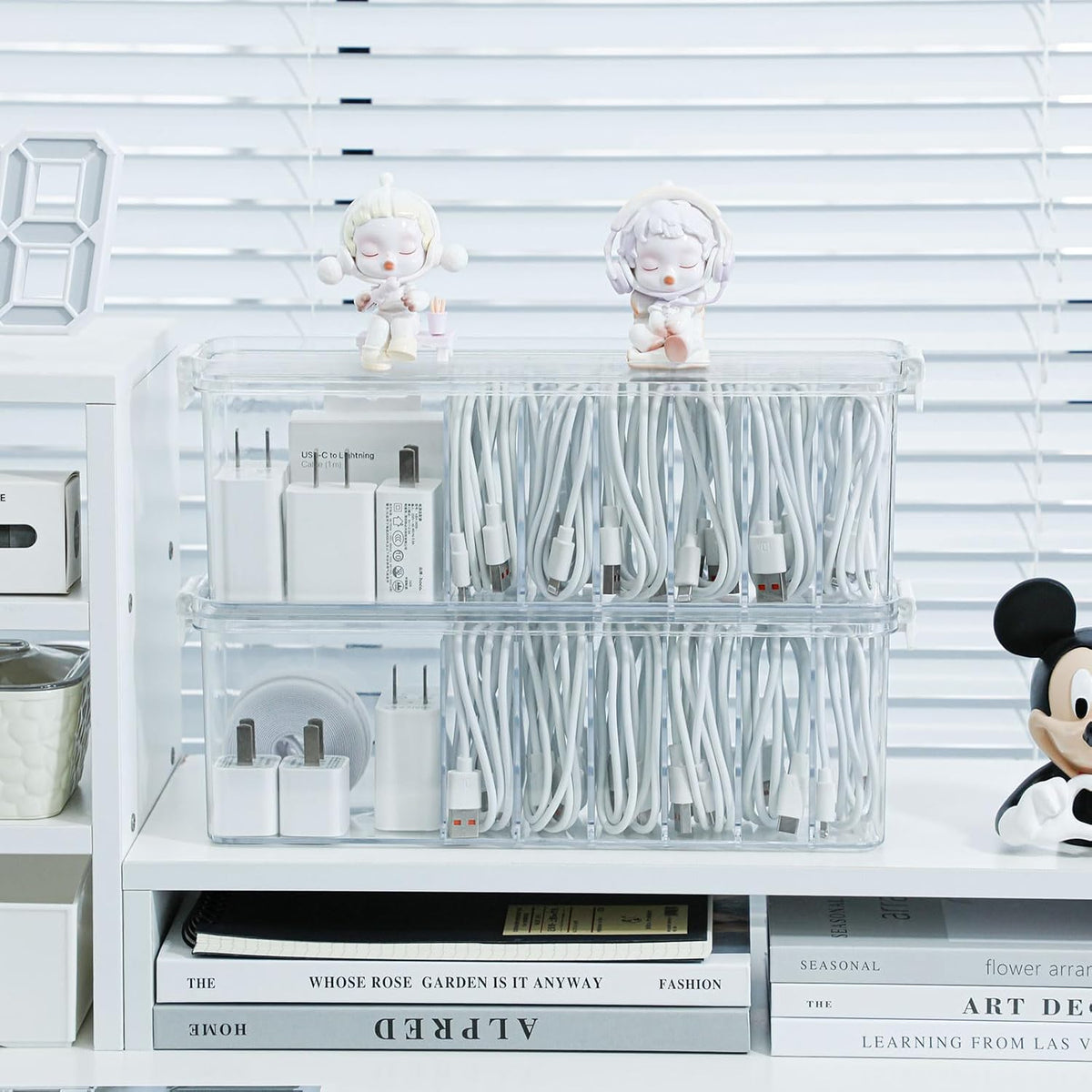 Yesesion Plastic Cable Organizer Box with 7 Compartments, Clear Cords Storage Case for Desk Drawer Accessories, Phone Charger, Art Crafts, Stationery Holder for Marker Pen, Pencils, Crayons