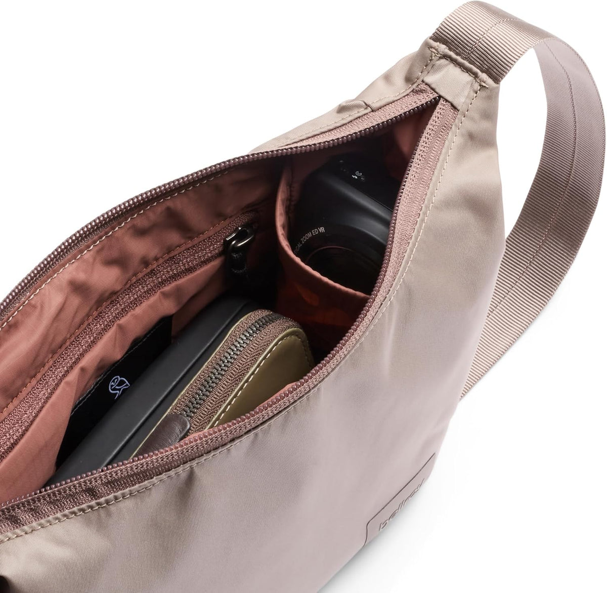 Bellroy Laneway Crescent Bag (everyday 2.5 liter mini crossbody bag with plenty of pockets and adjustable strap)' - Fawn